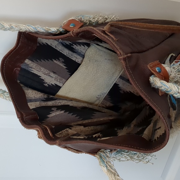 Custom Leather Purse with Headdress - Picture 4 of 7